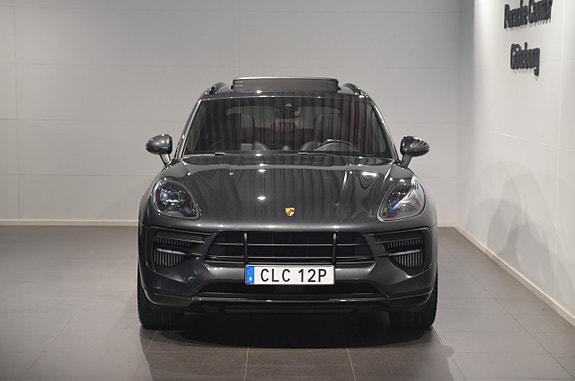 Porsche Macan GTS 3 of 21