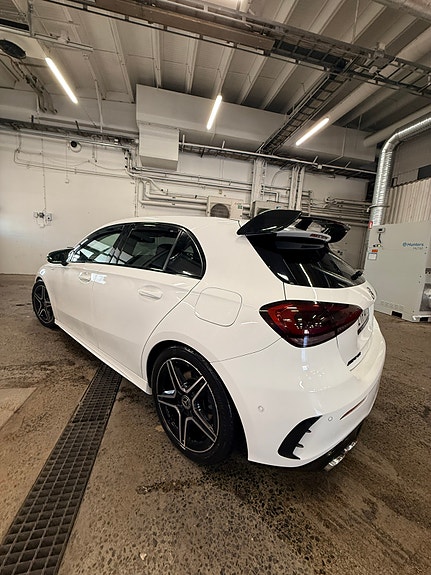 Mercedes-Benz A200 5 of 7