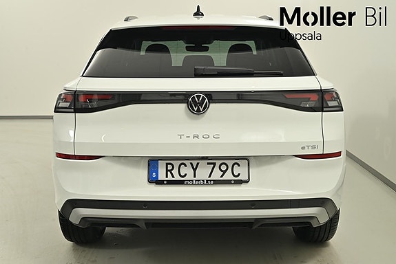 Volkswagen T-Roc 6 of 10