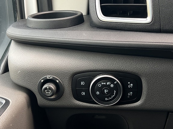 Ford Transit 17 of 30