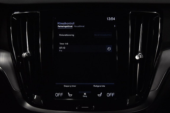 Volvo V60 Cross Country 19 of 23