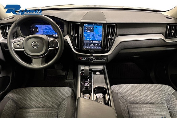 Volvo XC60 13 of 23