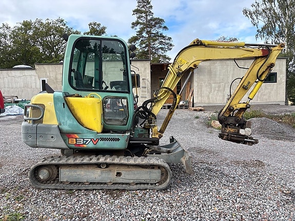 Minigrävmaskin Yanmar 4 of 6