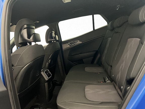 Kia Sportage 27 of 30