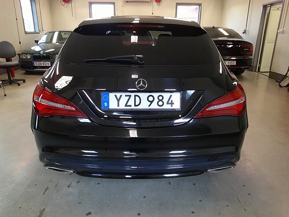 Mercedes-Benz CLA200 4 of 12