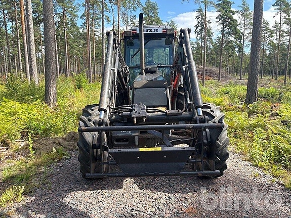 Traktor Skogsutrustad VALMET/VALTRA 900 3 of 6
