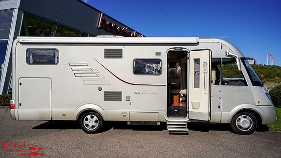 Hymer B 675 SL BEST-LINE | Mercedes | Automat | Långbäddar 4 of 21