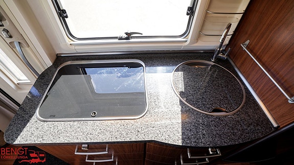 Hymer B 675 SL BEST-LINE | Mercedes | Automat | Långbäddar 10 of 21