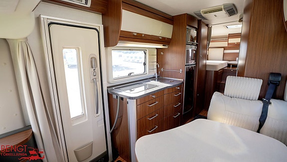 Hymer B 675 SL BEST-LINE | Mercedes | Automat | Långbäddar 6 of 21