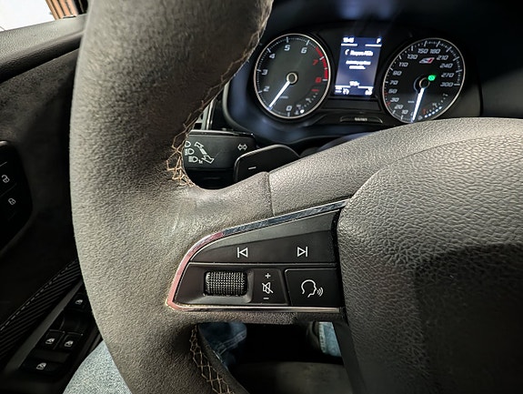 Seat Leon 12 of 19
