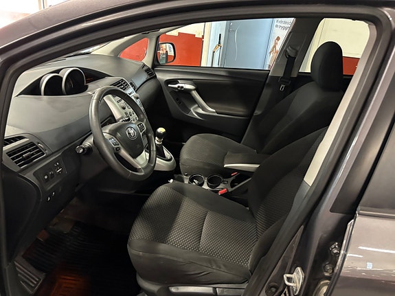 Toyota Verso 5 of 7