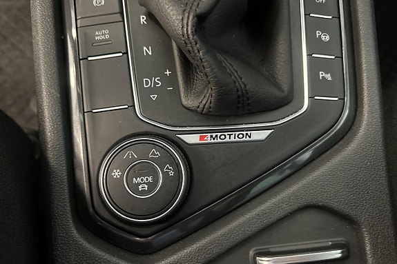 Volkswagen Tiguan 26 of 30
