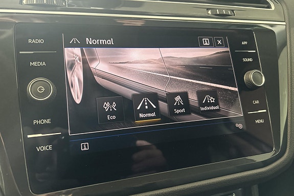 Volkswagen Tiguan 29 of 30