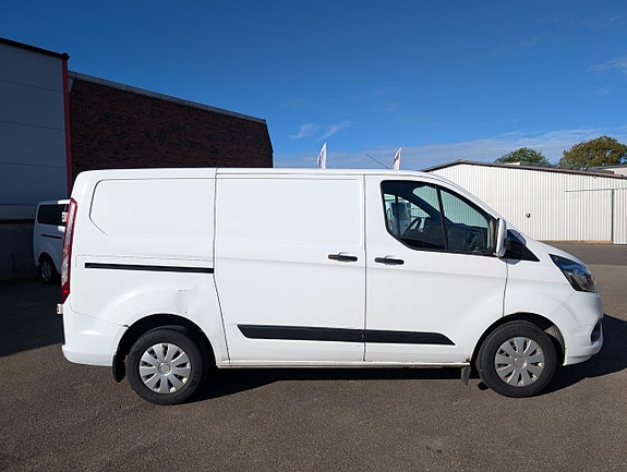 Ford Transit Custom 4 of 9