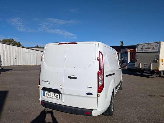 Ford Transit Custom 3 of 9