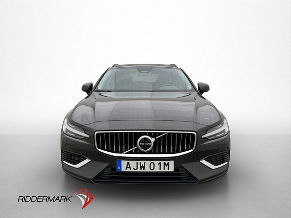 Volvo V60 2 of 30