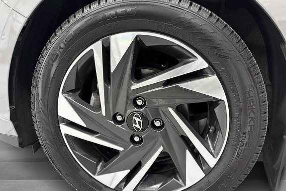 Hyundai i20 10 of 12