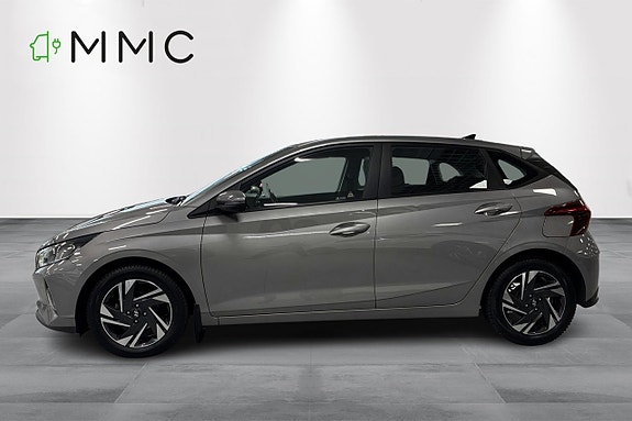 Hyundai i20 3 of 12