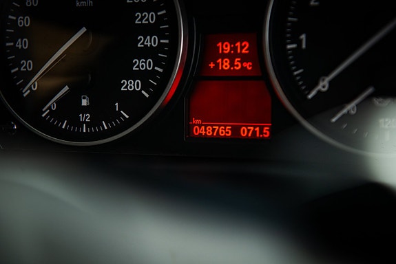 BMW 335i 23 of 30