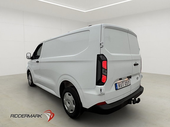Ford Transit Custom 7 of 25