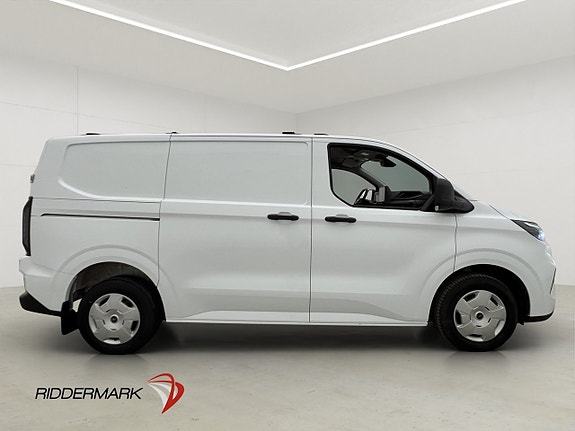 Ford Transit Custom 2 of 25