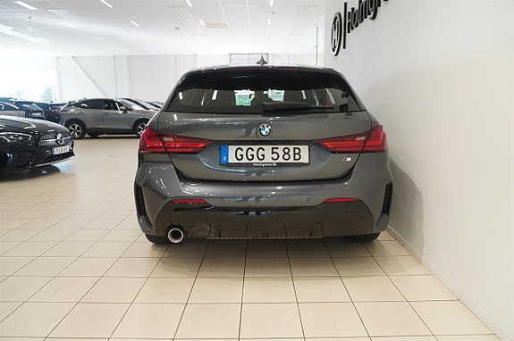 BMW 118i 6 of 13