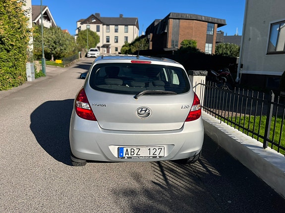 Hyundai i20 3 of 4