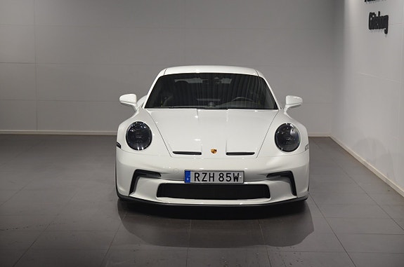 Porsche 911 GT3 3 of 22