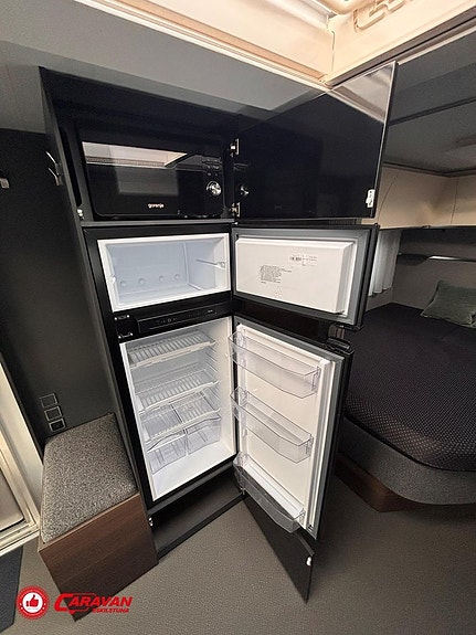 Adria ALPINA 583 LP / Mover 11 of 26