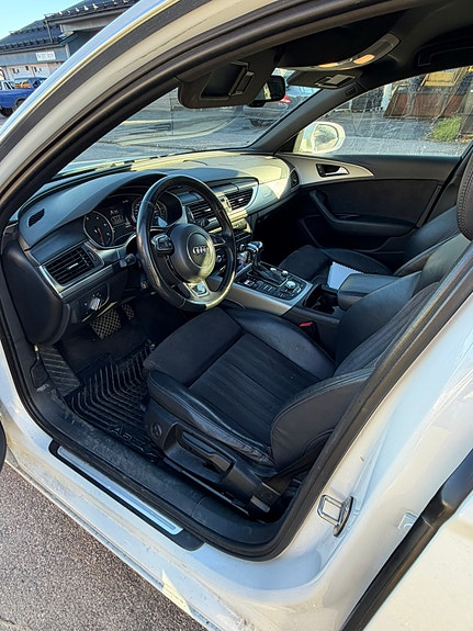 Audi A6 2 of 4