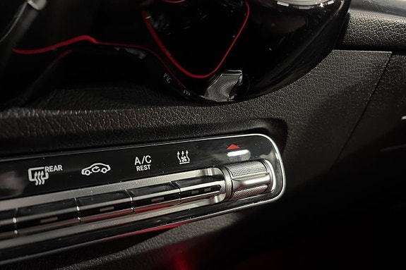 Mercedes-Benz GLB200 20 of 27