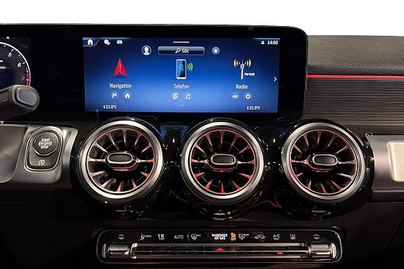 Mercedes-Benz GLB200 12 of 27