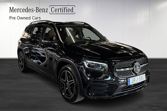 Mercedes-Benz GLB200 2 of 27