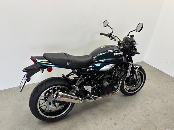 Kawasaki Z900 RS Nu hemma i butiken 7 of 13
