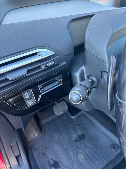 Citroen C4 Picasso 13 of 17