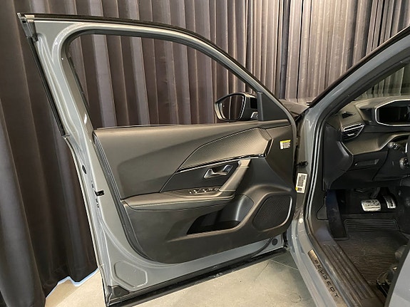 Peugeot 2008 18 of 30
