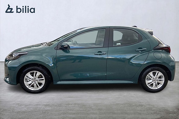 Toyota Yaris 3 of 21