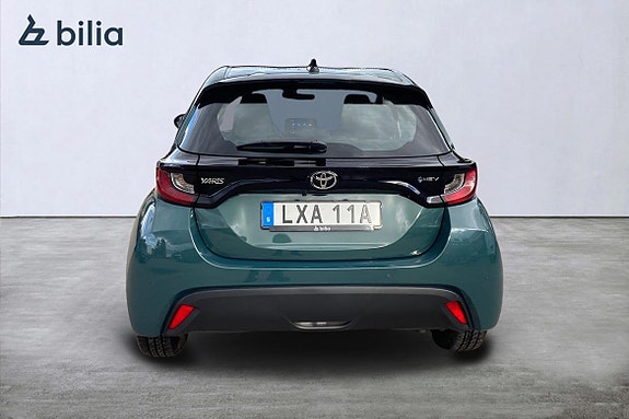 Toyota Yaris 5 of 21