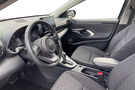 Toyota Yaris 14 of 21