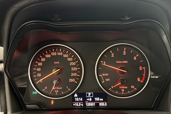 BMW 218d 16 of 25
