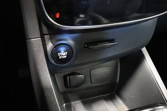 Renault Clio 20 of 23