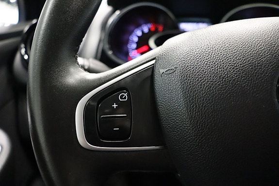 Renault Clio 14 of 23