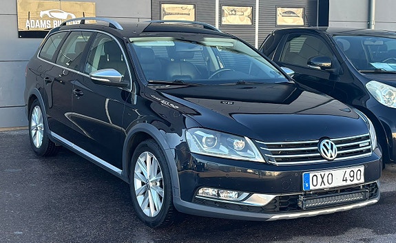 Volkswagen Passat Alltrack 2 of 15