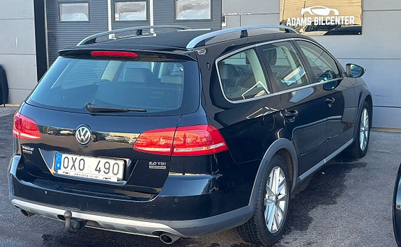 Volkswagen Passat Alltrack 5 of 15