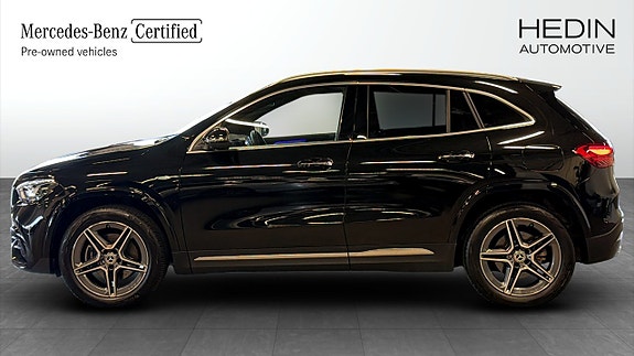 Mercedes-Benz GLA250 e 6 of 18