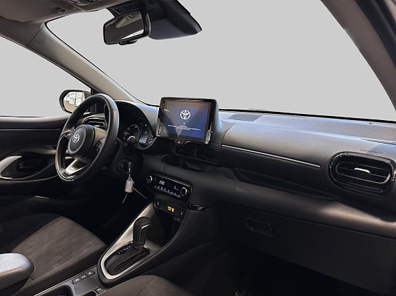 Toyota Yaris 10 of 19
