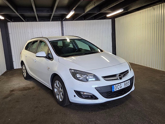 Opel Astra 10 of 12