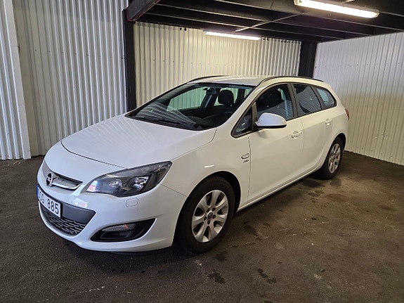 Opel Astra 12 of 12