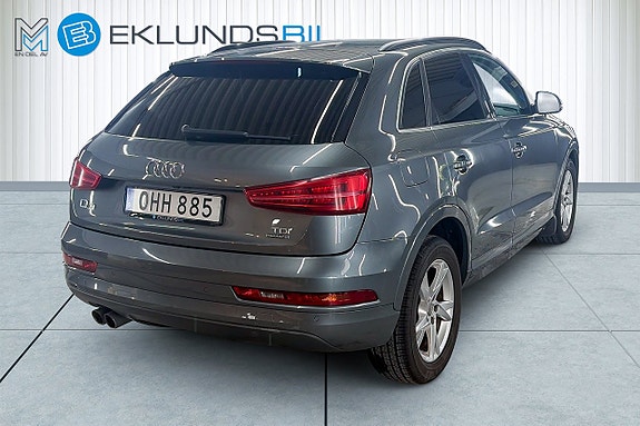 Audi Q3 6 of 21