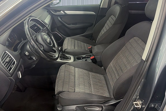 Audi Q3 16 of 21